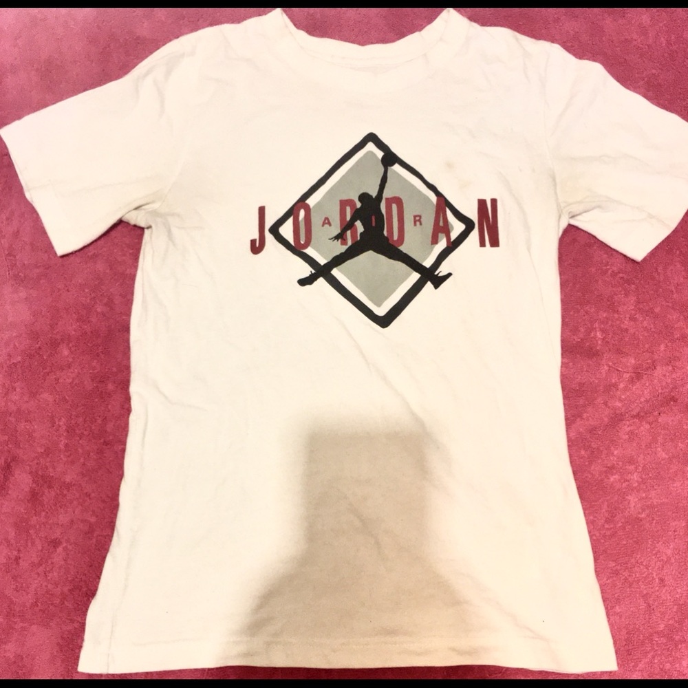 White jordan t-shirt (12/14)